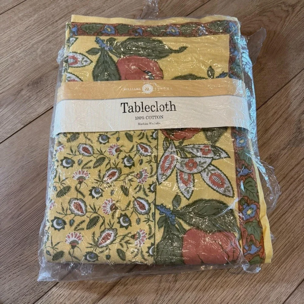 Vtg Williams Sonoma Morris & Co Fruit Tablecloth Paisley 70